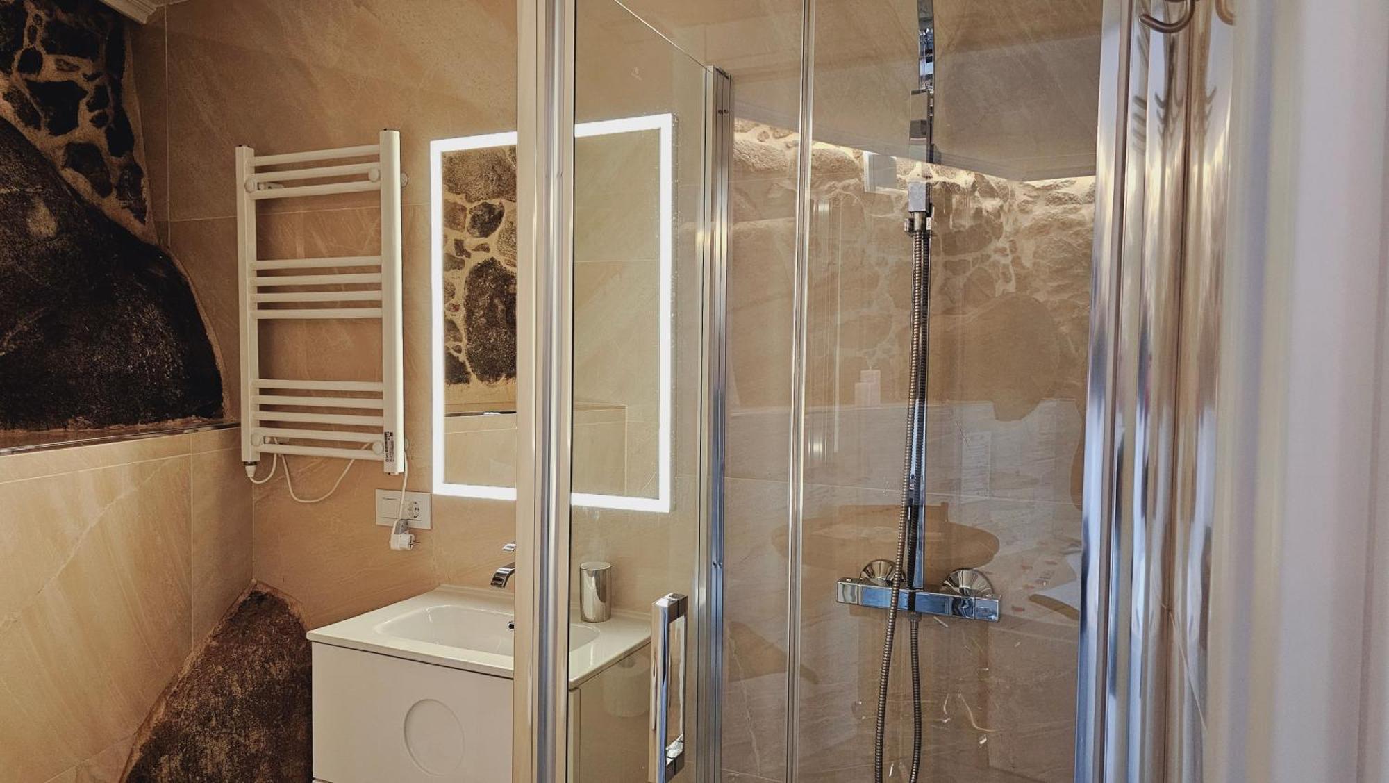 Apartament Loft Con Jacuzzi Os Arcos Sober Zewnętrze zdjęcie